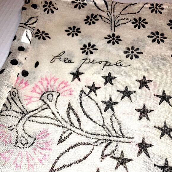 FREE PEOPLE Boho Grey and Pink Flower Shoulder Tote Bag Purse Small - Picture 5 of 11